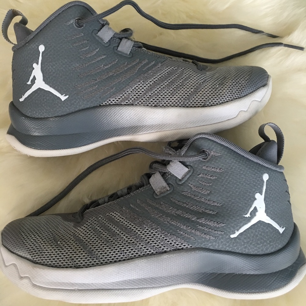 Nike Air Jordan boys 3.5 sneakers shoes